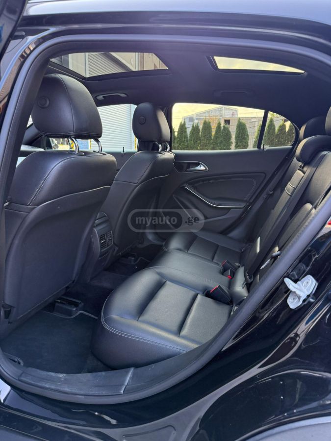 Mercedes-Benz GLA 250 - фото 9