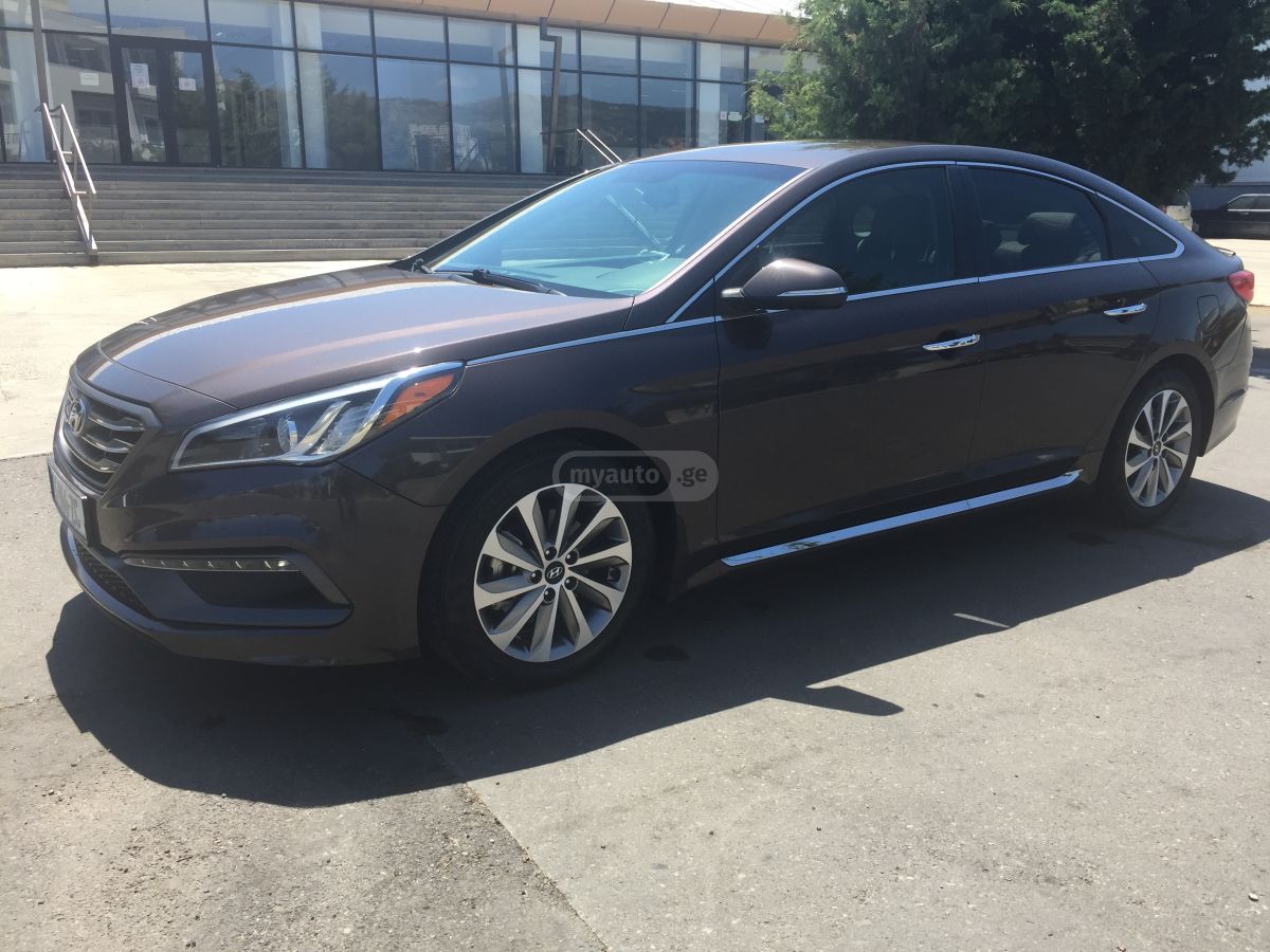 Hyundai Sonata - фото 1
