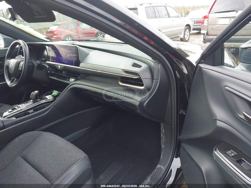 Toyota Crown 2024 — миниатюра 5