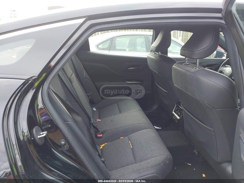 Toyota Crown 2024 — миниатюра 8