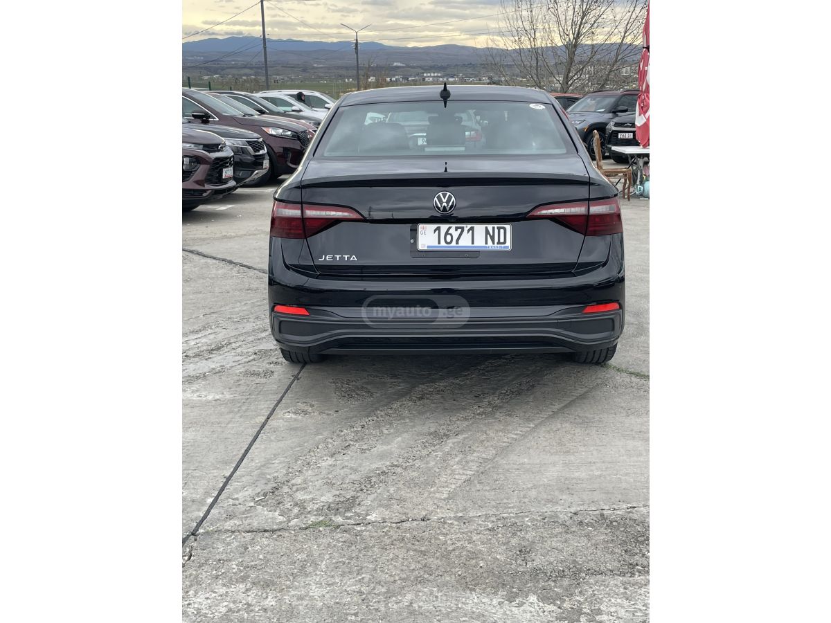 Volkswagen Jetta - фото 5