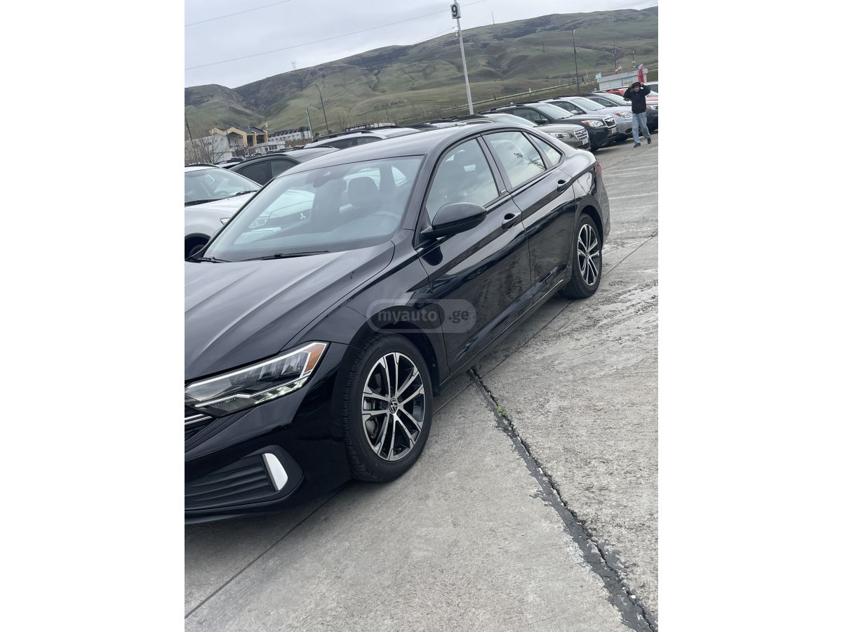 Volkswagen Jetta - фото 6