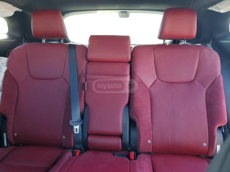 Lexus F SPORT Handling 4dr All-Wheel — миниатюра 10