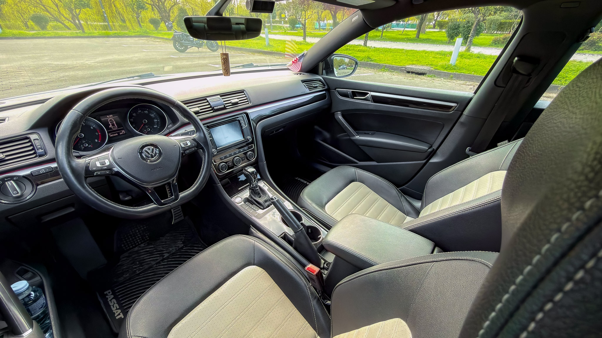 Volkswagen Passat - фото 8