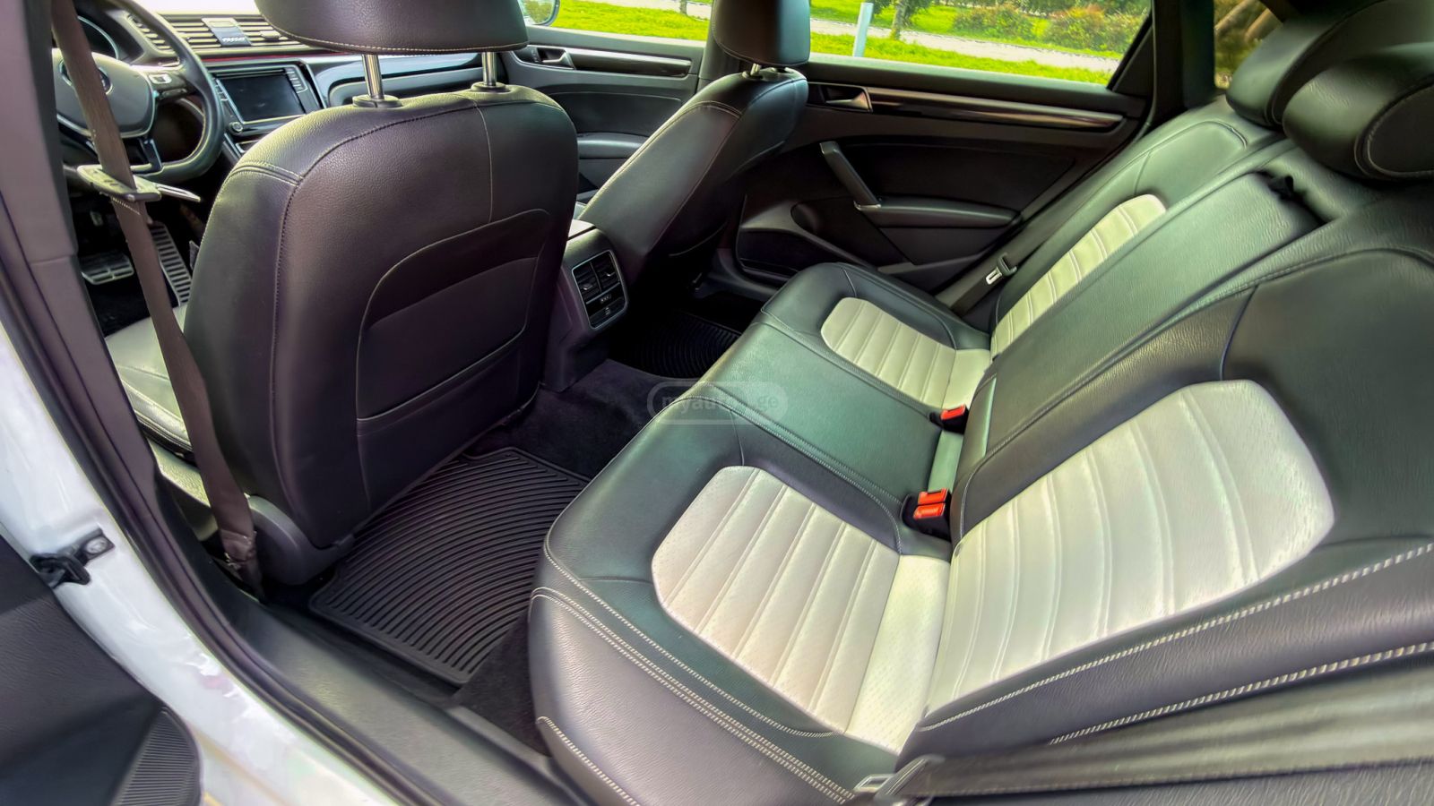 Volkswagen Passat - фото 9