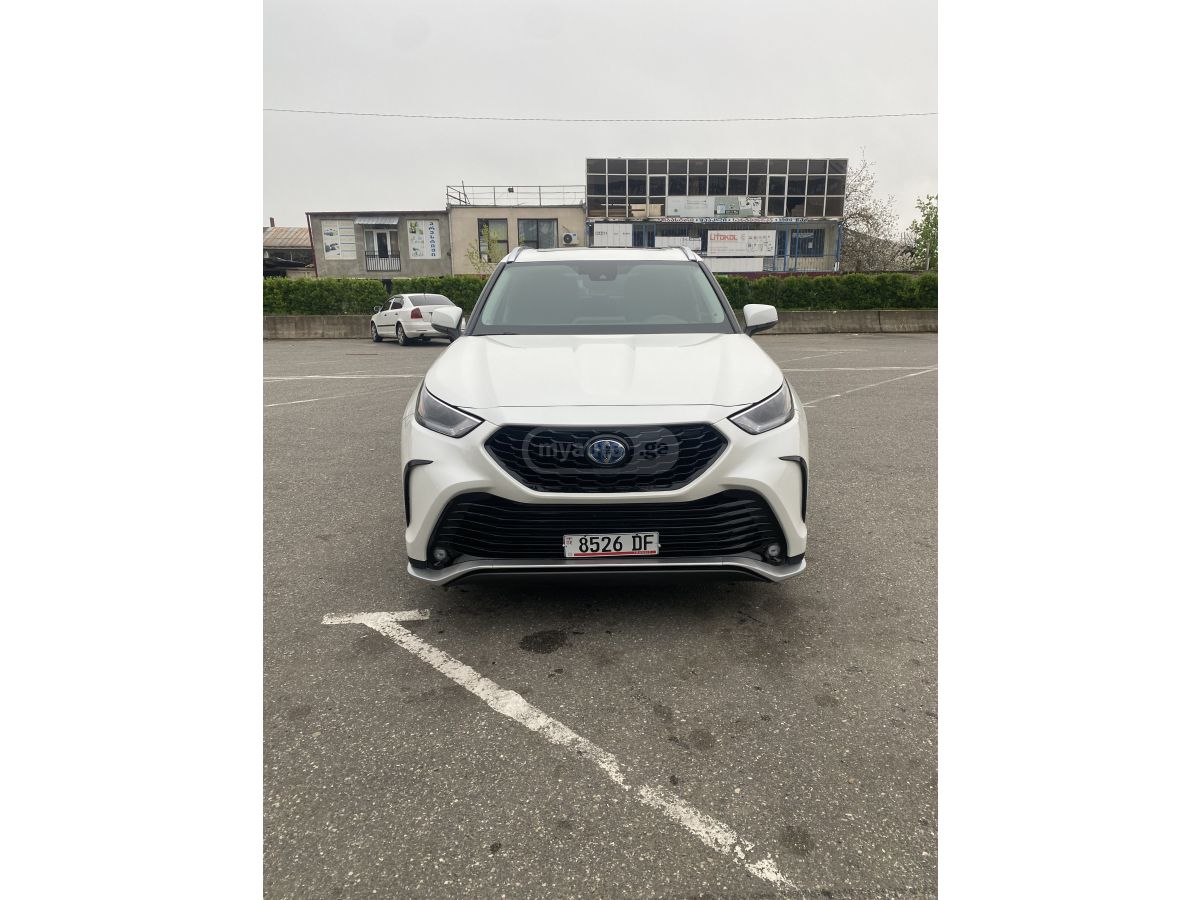 Toyota Highlander - фото 3