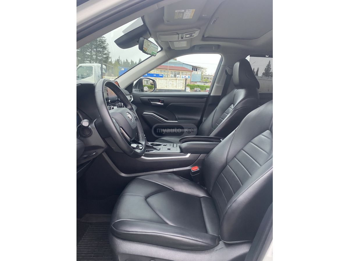 Toyota Highlander - фото 9