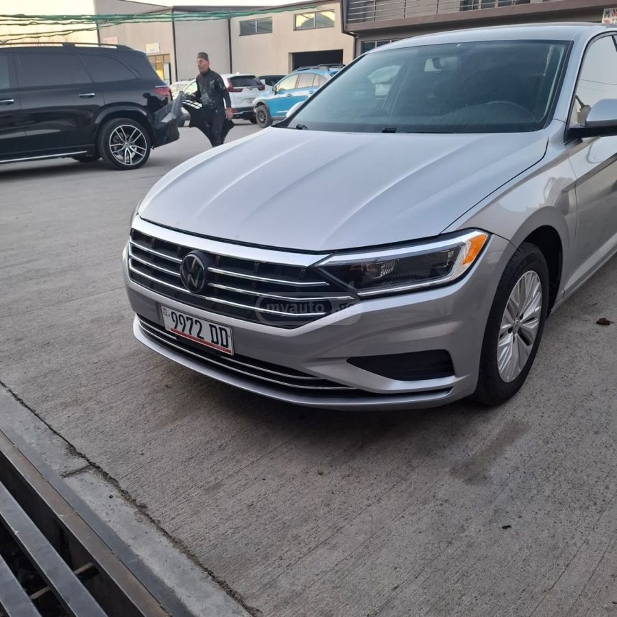 Volkswagen Jetta - фото 4