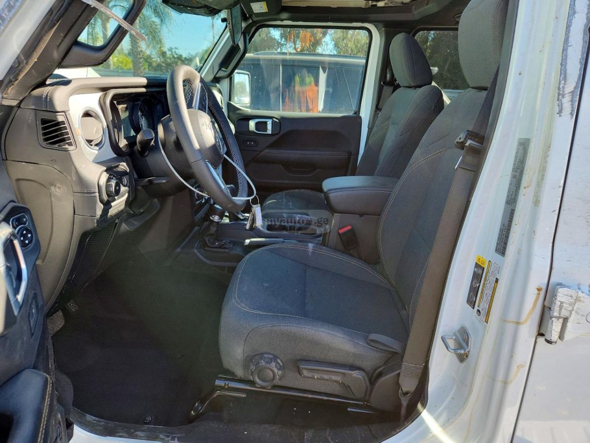 Jeep Wrangler 2025 — миниатюра 7