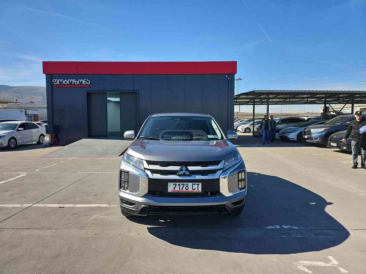 Mitsubishi Mitsubishi Outlander Sport — миниатюра 2