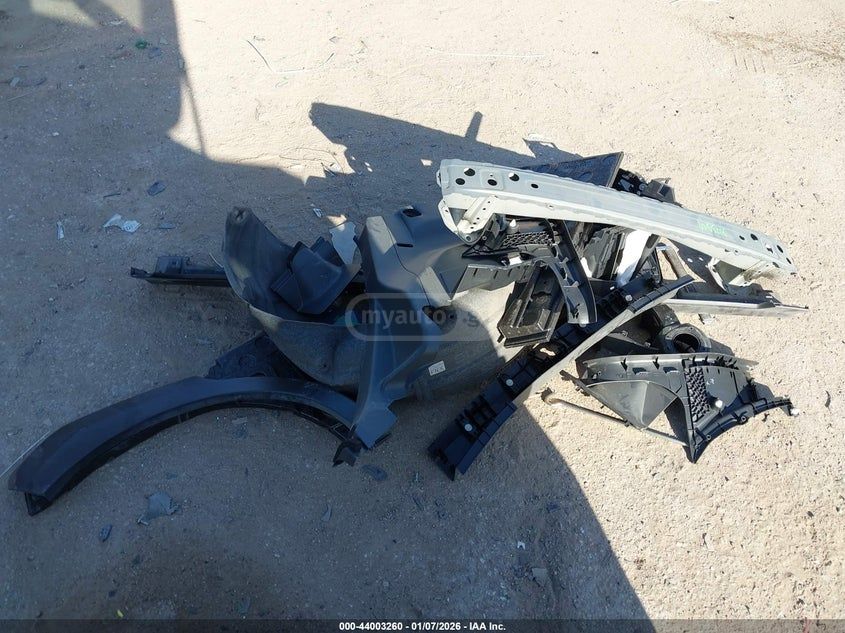 Subaru Premium 4dr All Wheel Drive CV — миниатюра 10