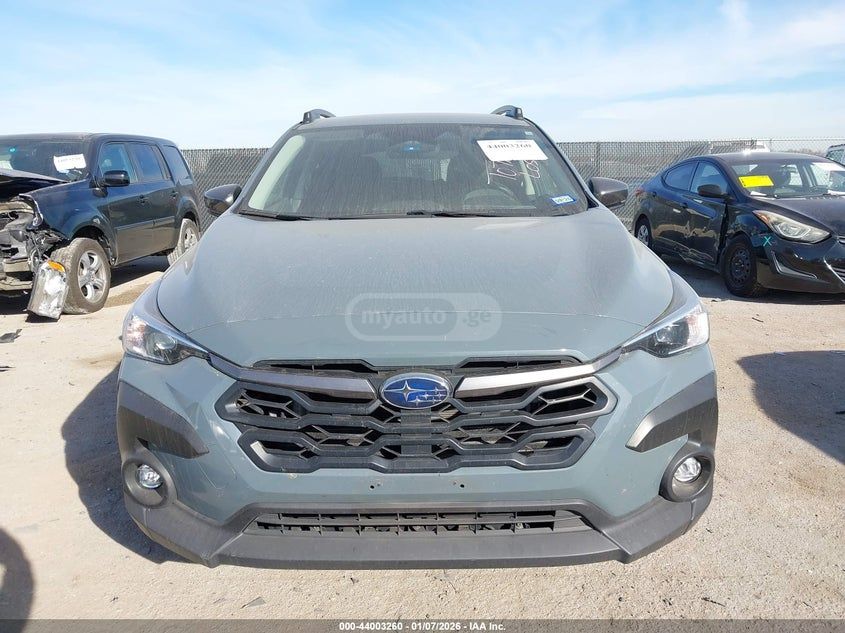 Subaru Premium 4dr All Wheel Drive CV — миниатюра 11