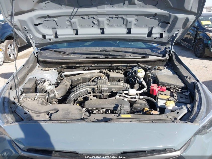 Subaru Premium 4dr All Wheel Drive CV — миниатюра 8