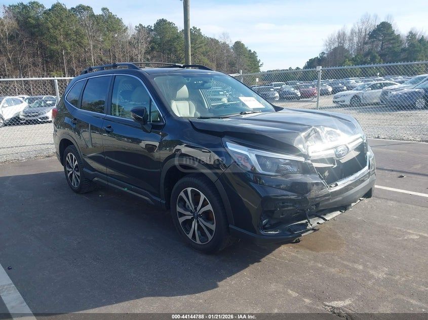 Subaru Forester - фото 1