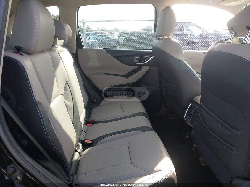 Subaru Forester - фото 8