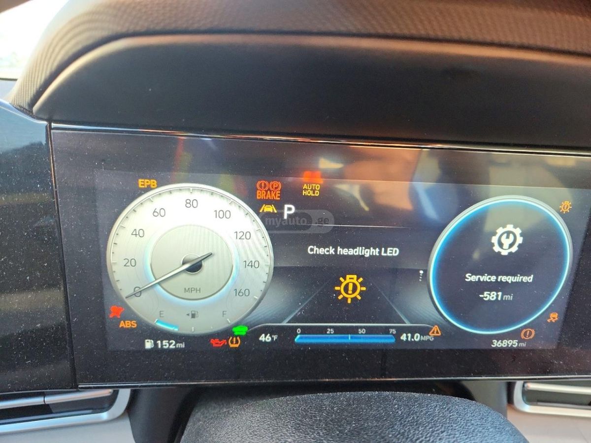 Hyundai Elantra - фото 9