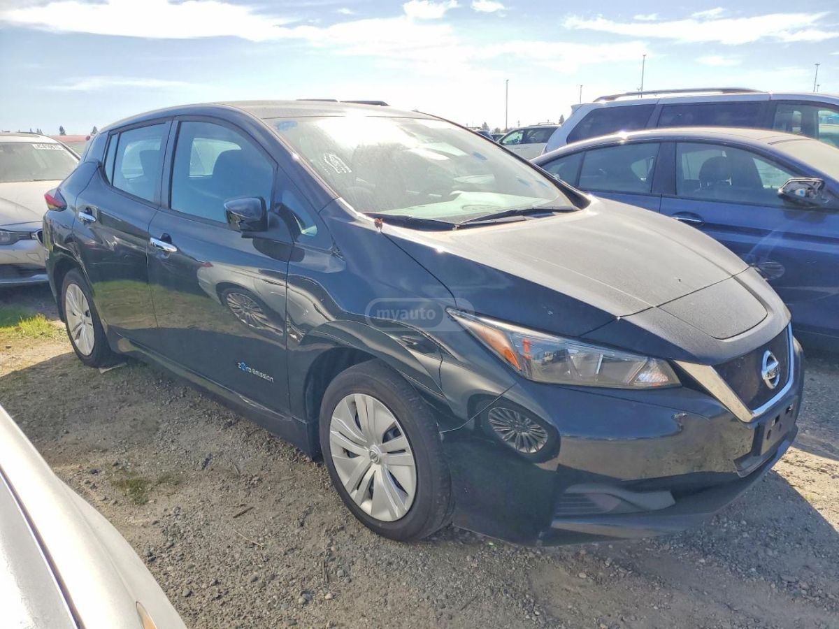 Nissan Leaf - фото 4