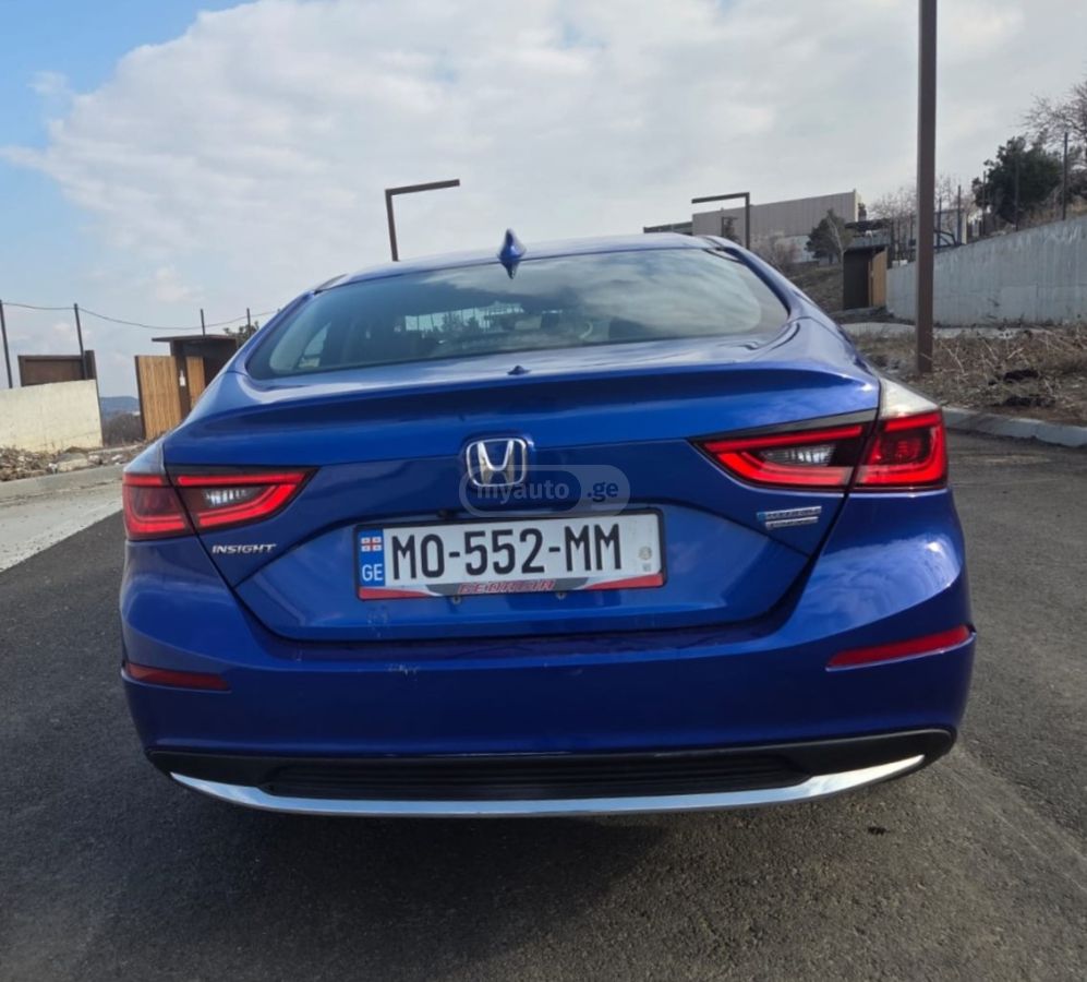 Honda Insight - фото 9