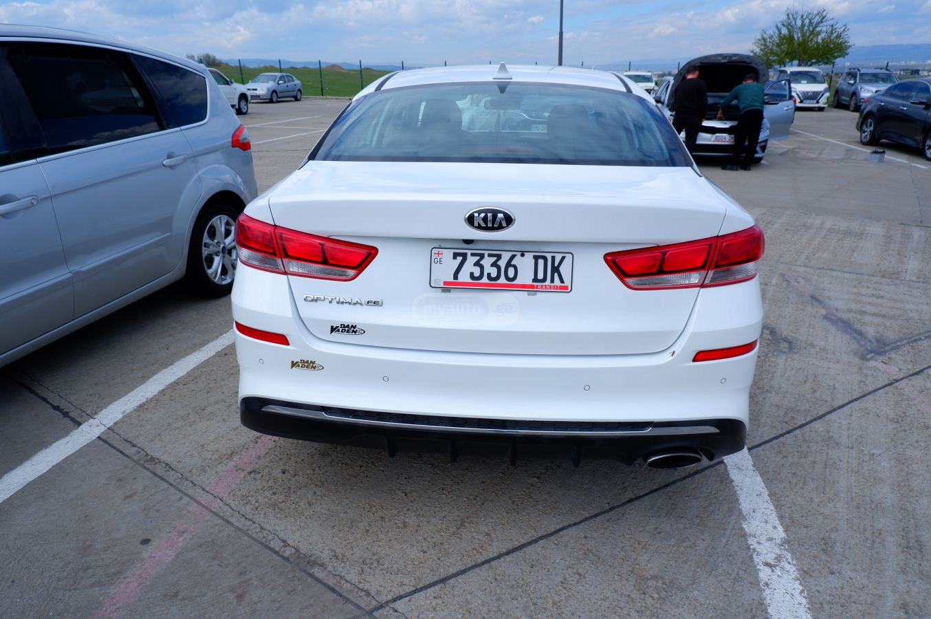 Kia Optima - фото 6