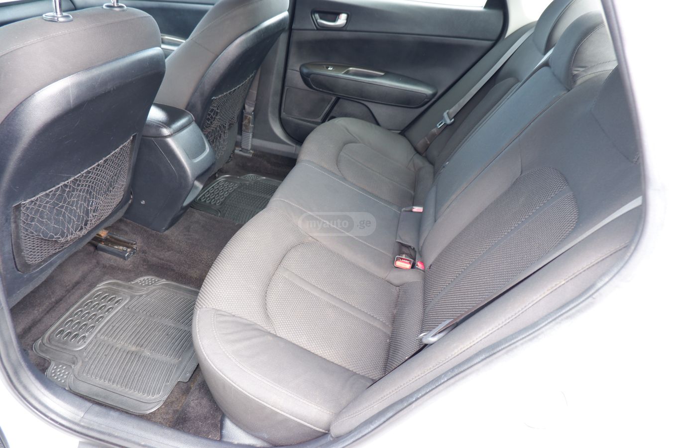 Kia Optima - фото 8