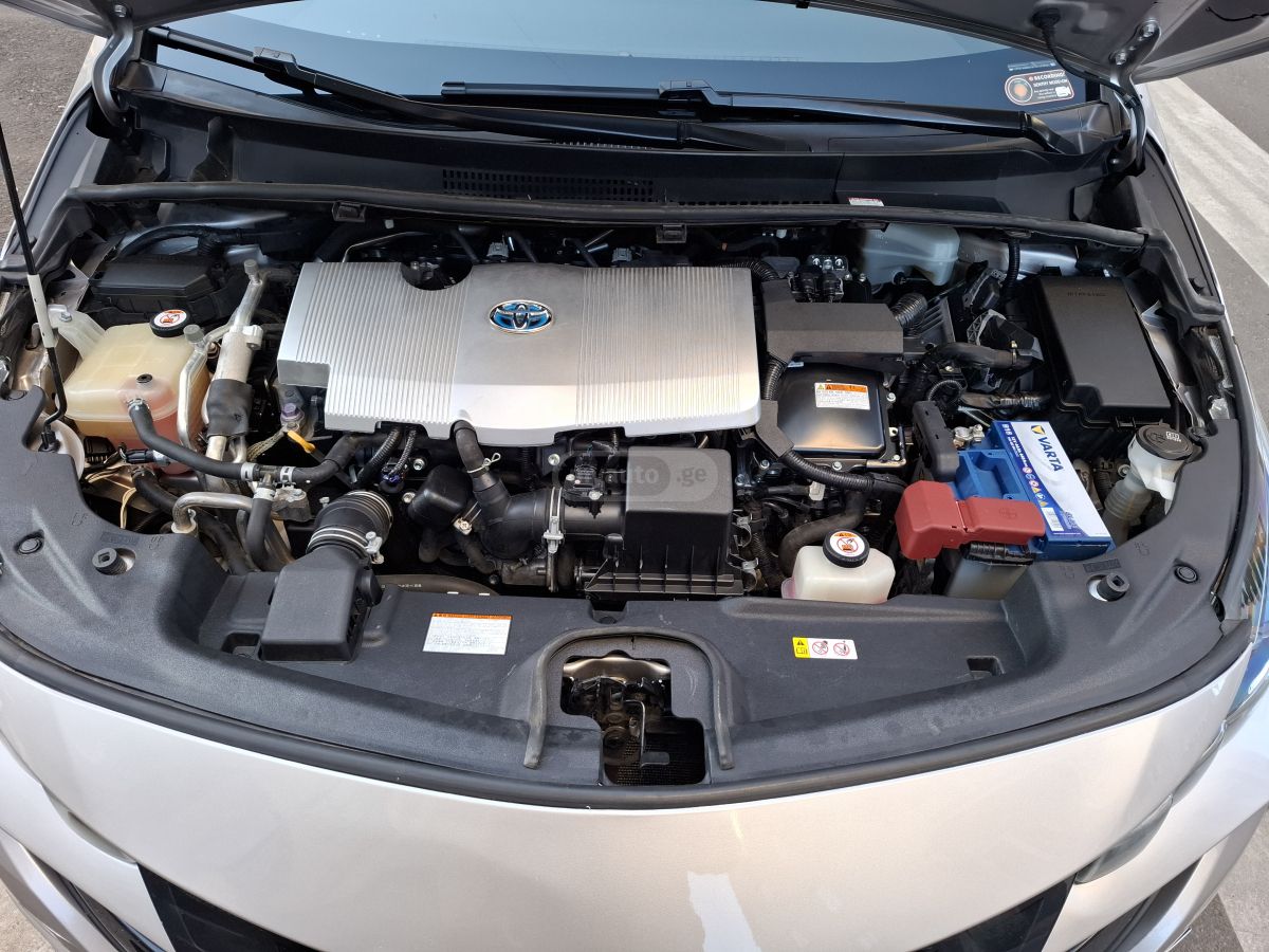 Toyota Prius - фото 7