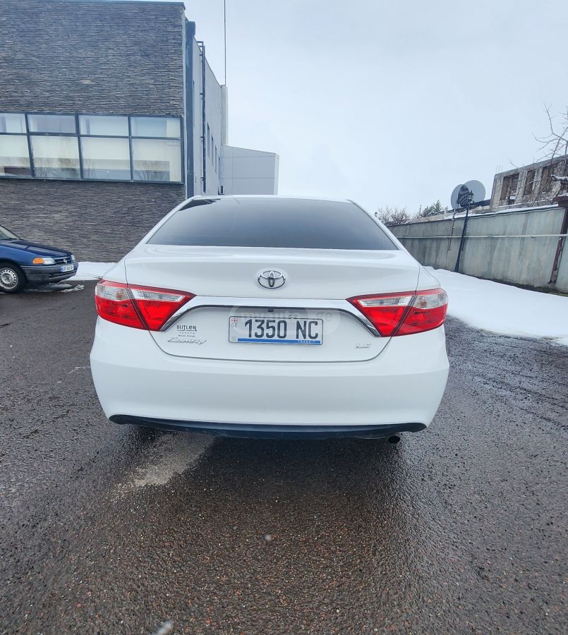 Toyota Camry - фото 10