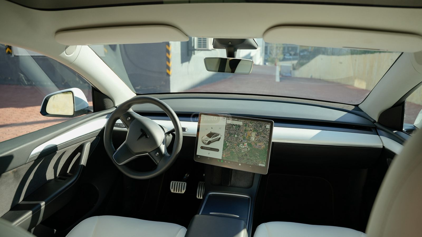 Tesla Model Y - фото 4