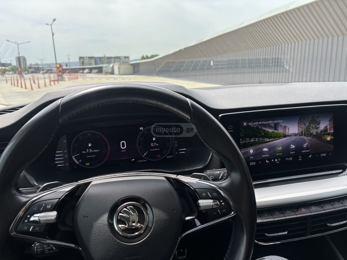 Skoda Octavia - фото 11