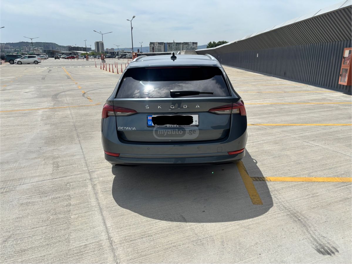 Skoda Octavia - фото 5