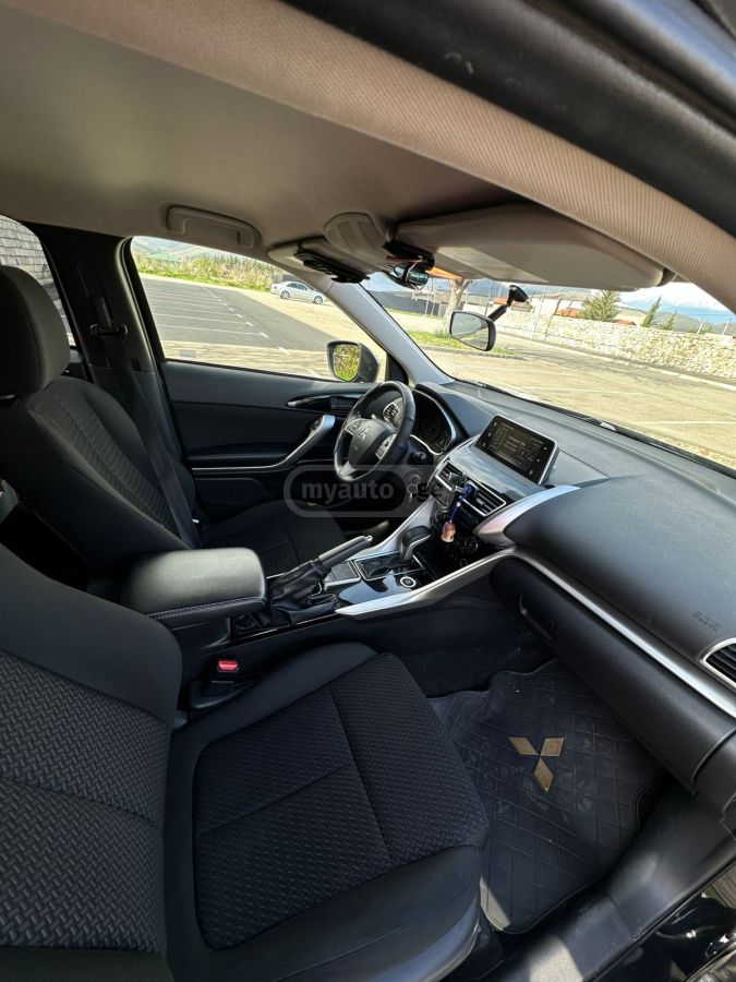 Mitsubishi Eclipse - фото 7