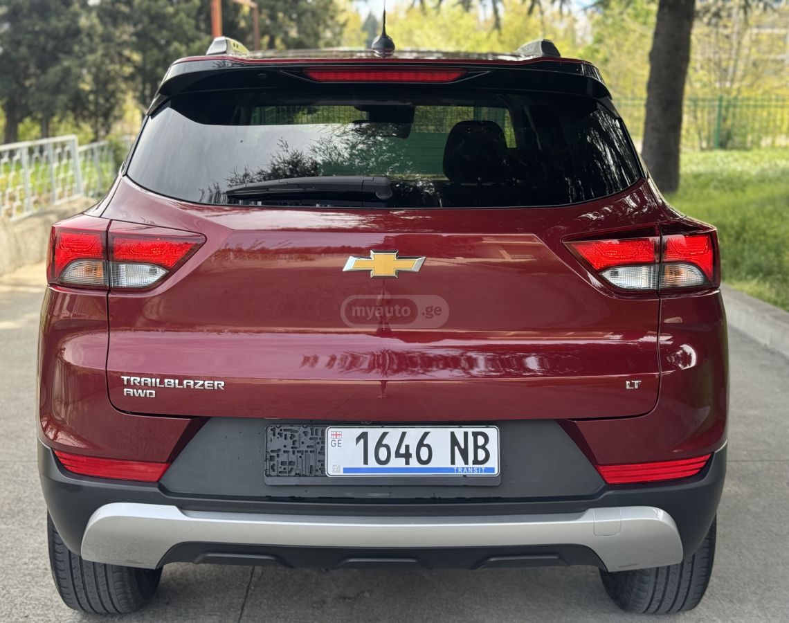 Chevrolet Trailblazer - фото 11