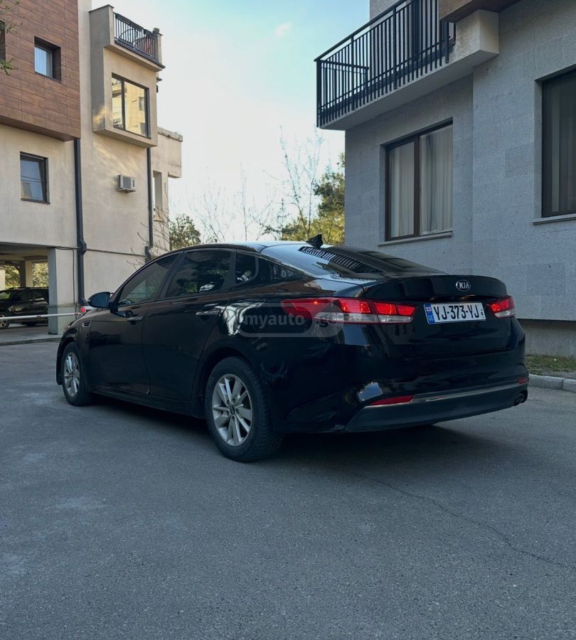 Kia Optima - фото 3