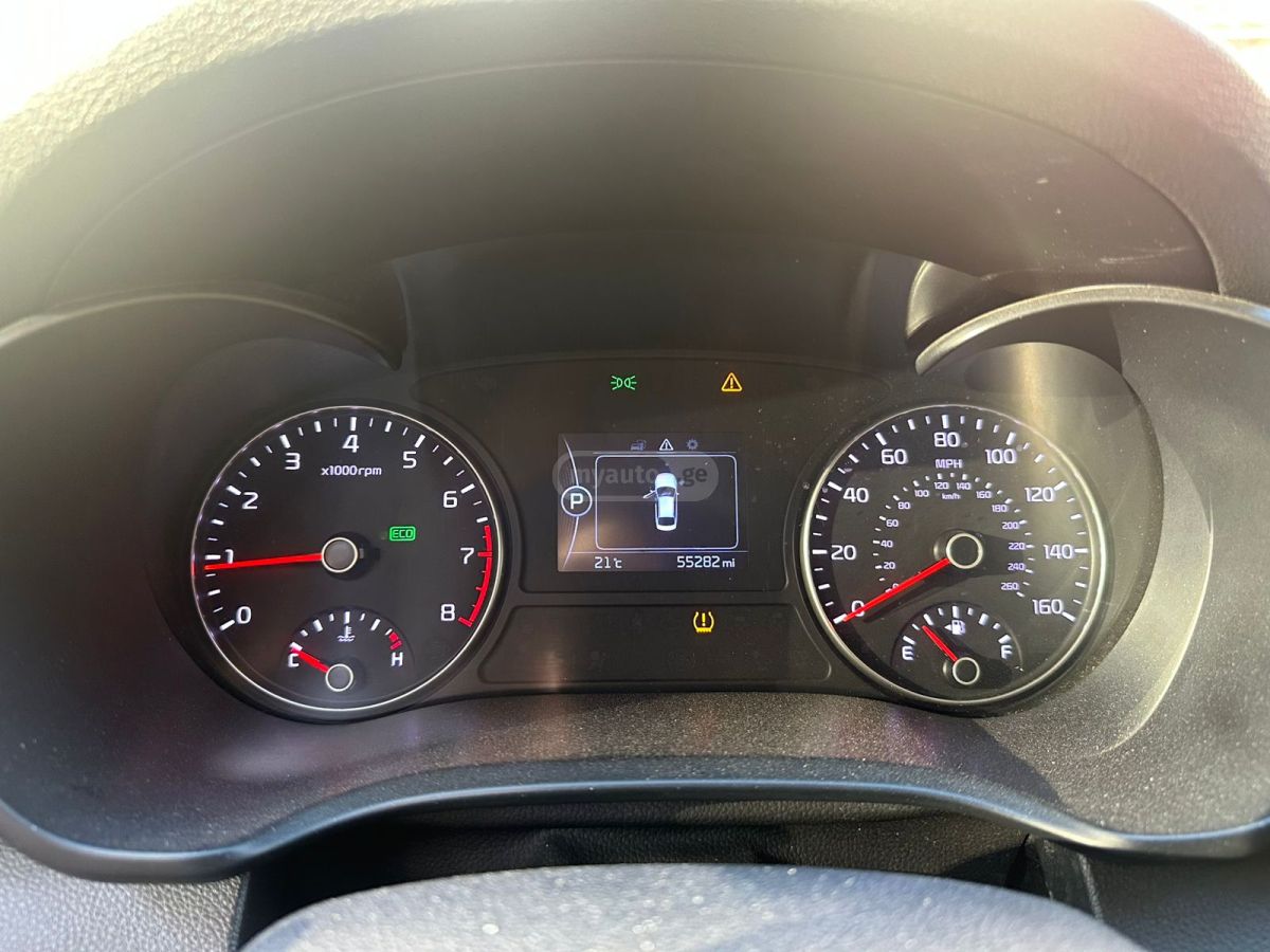 Kia Optima - фото 9