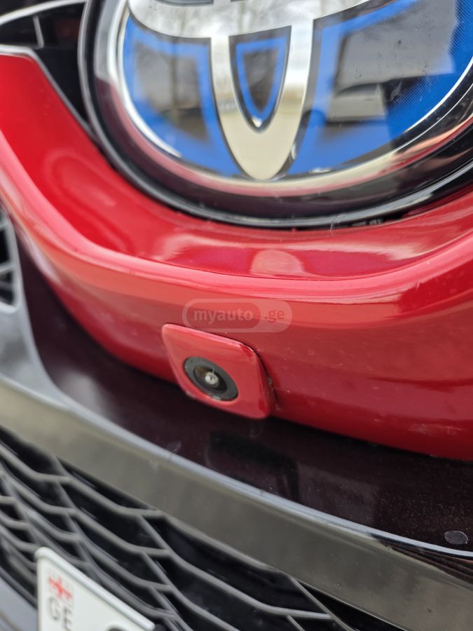 Toyota Camry - фото 6