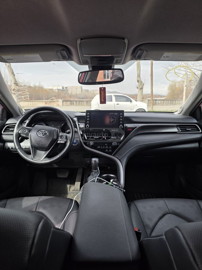 Toyota Camry - фото 7