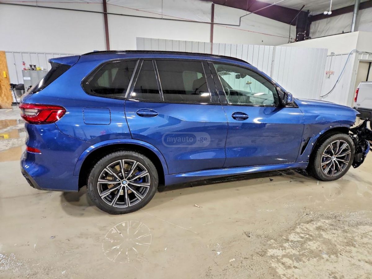 BMW X5 - фото 3