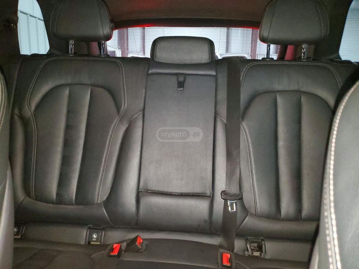 BMW X5 - фото 10