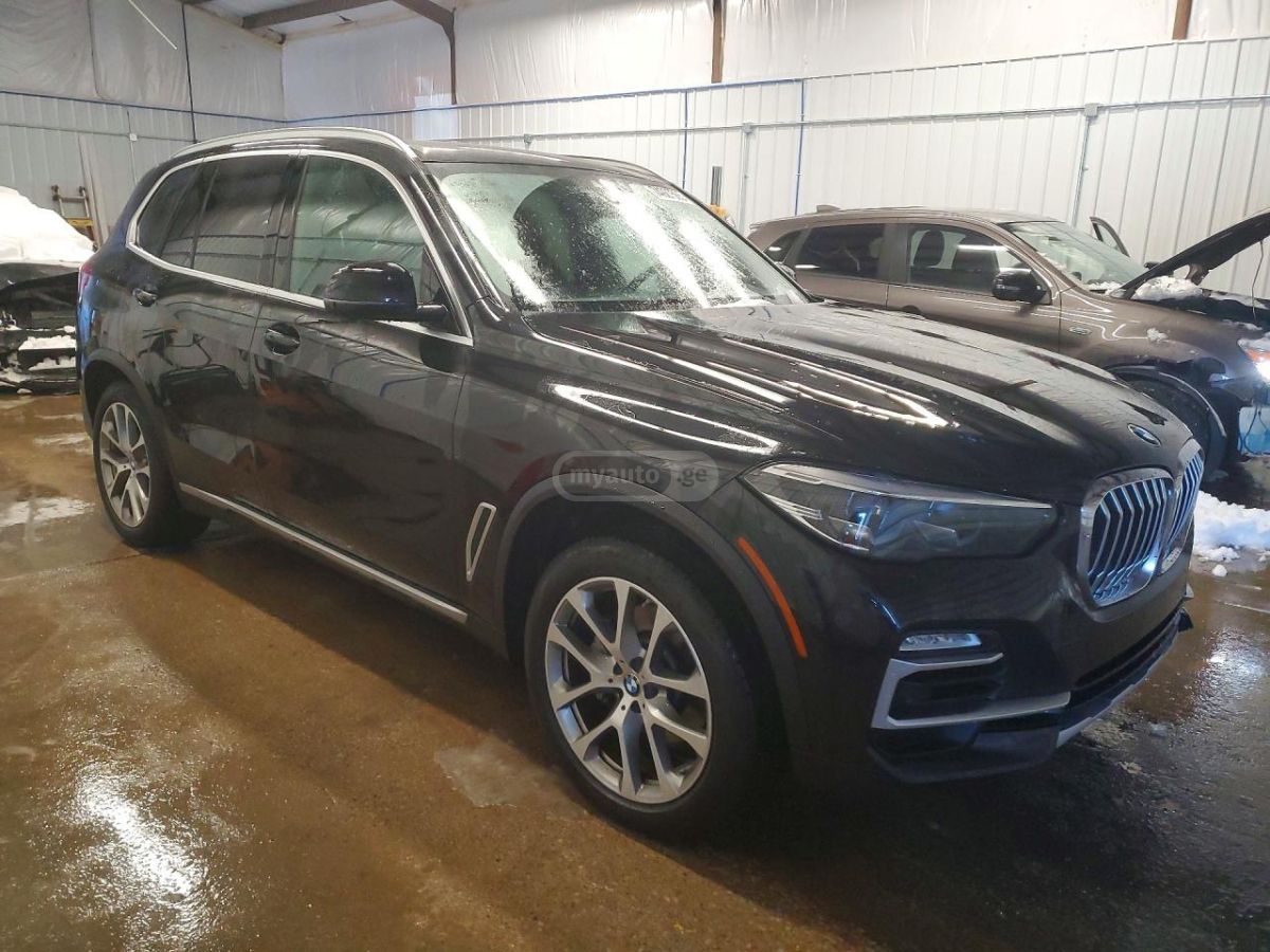 BMW X5 - фото 4