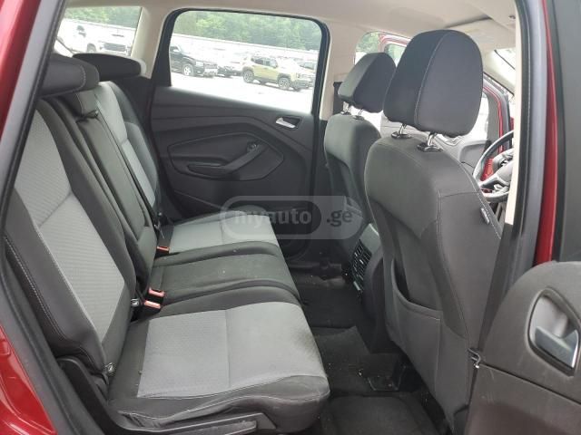 Ford C-MAX - фото 8