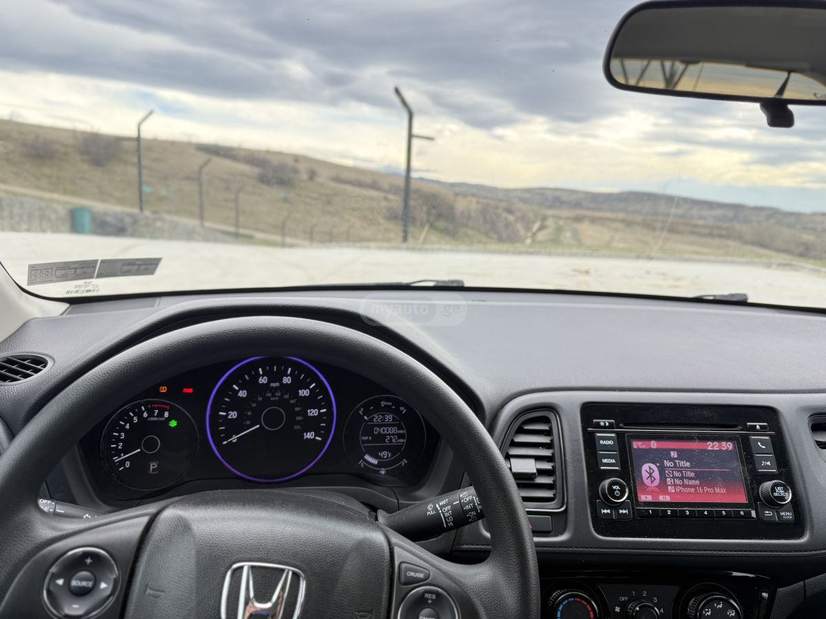 Honda HR-V - фото 10