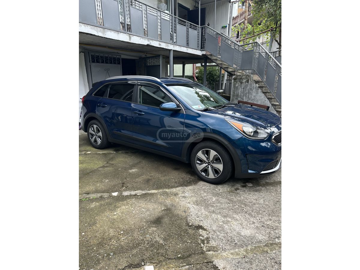 Kia Niro - фото 2