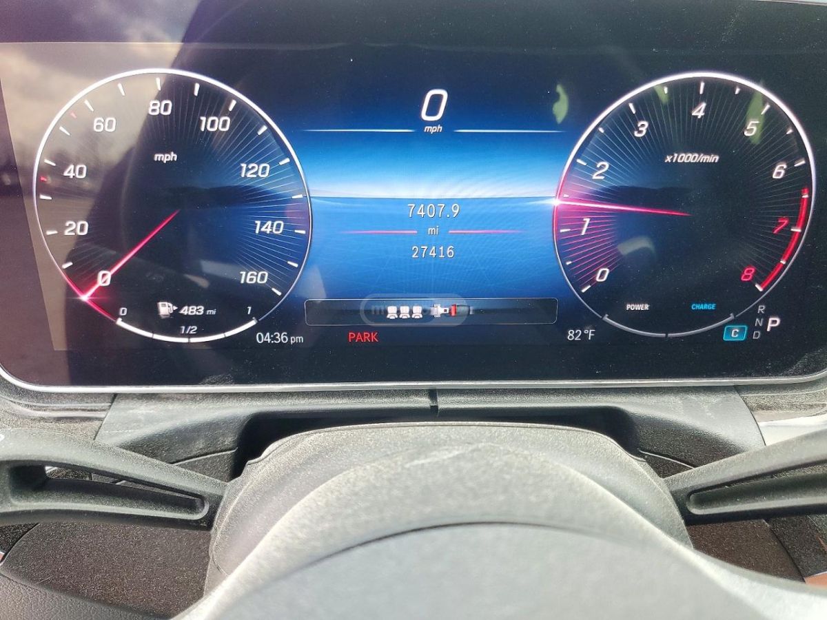 Mercedes-Benz C 30 AMG 2024 — миниатюра 9