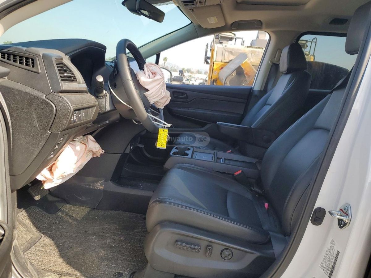 Honda Odyssey 2025 — миниатюра 7