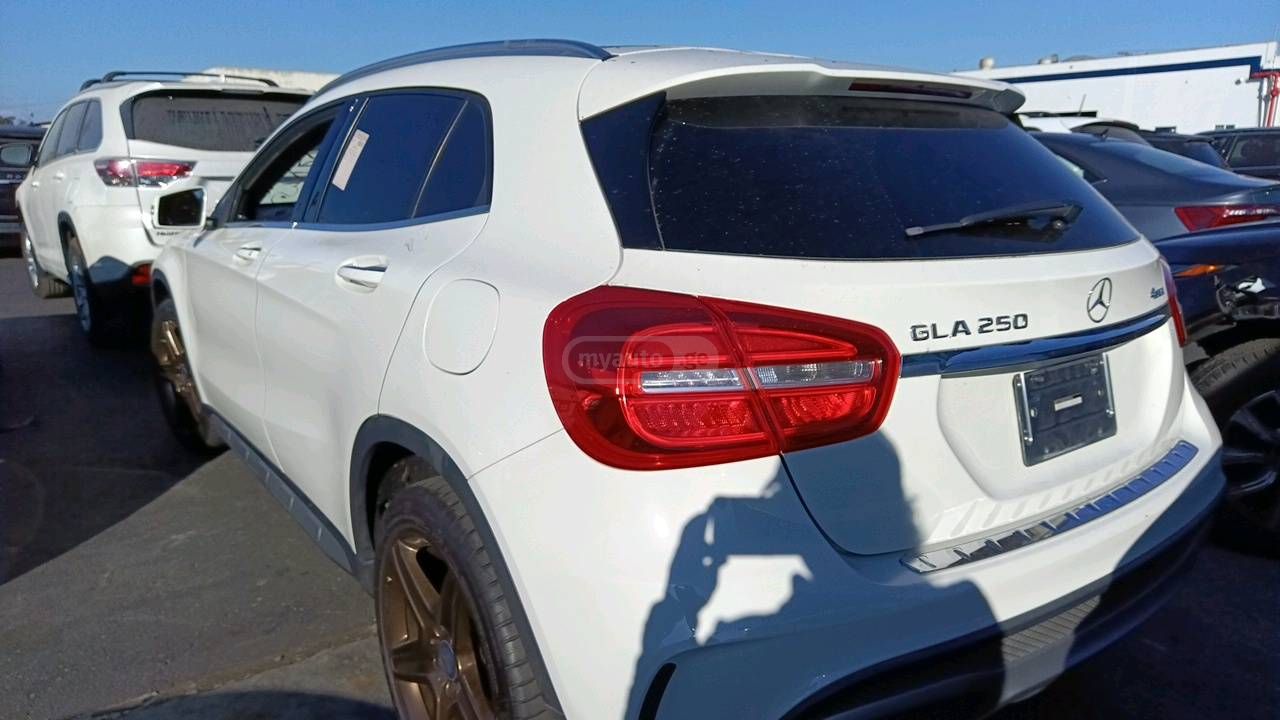 Mercedes-Benz GLA 250 - фото 4