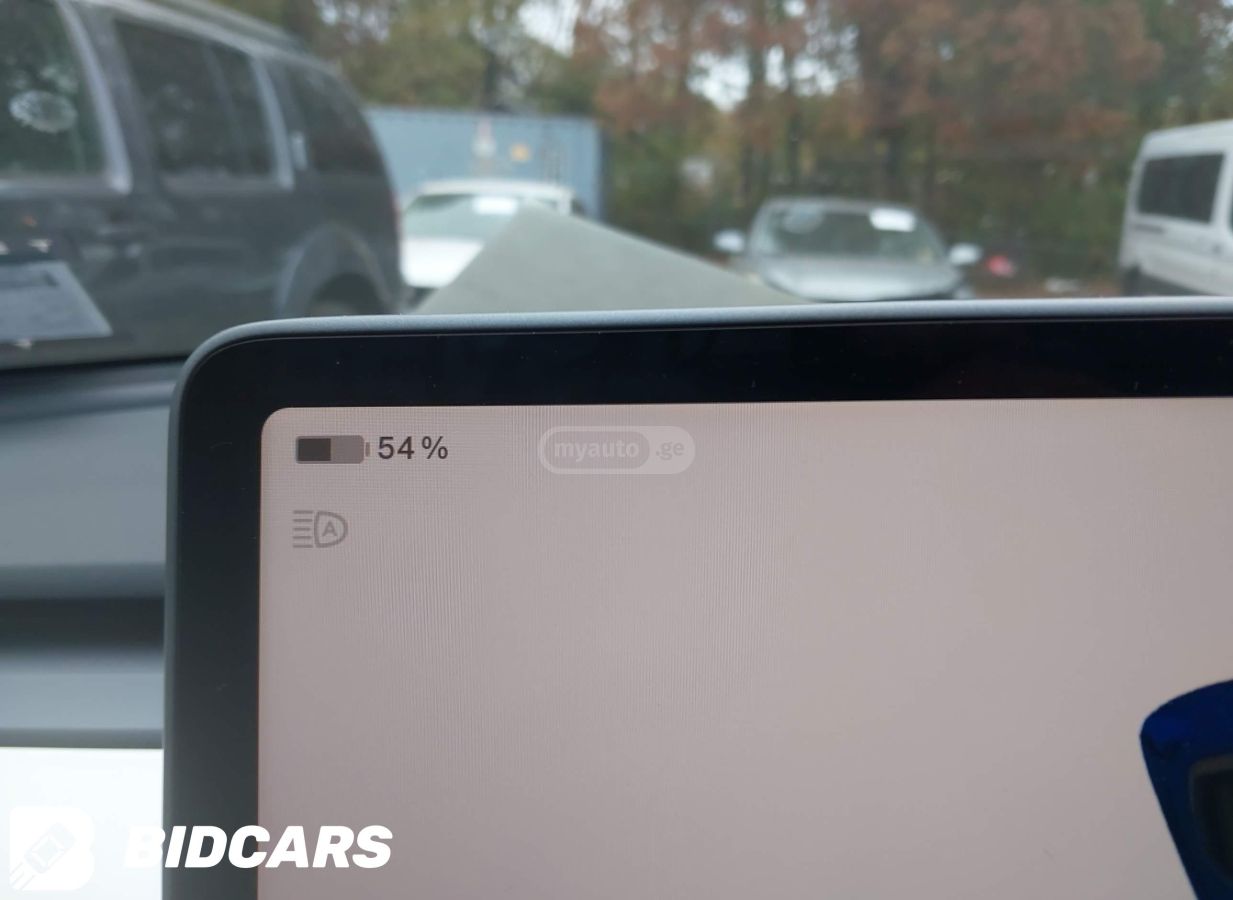 Tesla Long range. dual motors — миниатюра 8