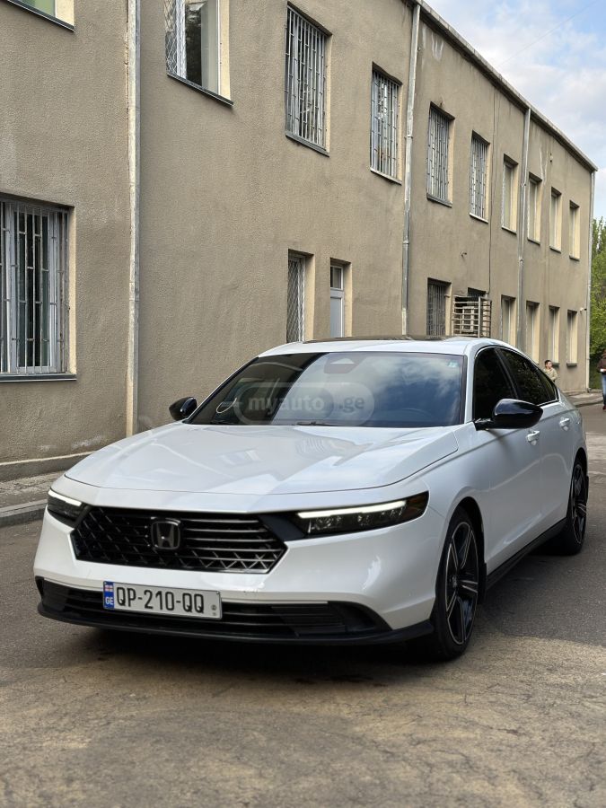 Honda Accord - фото 1