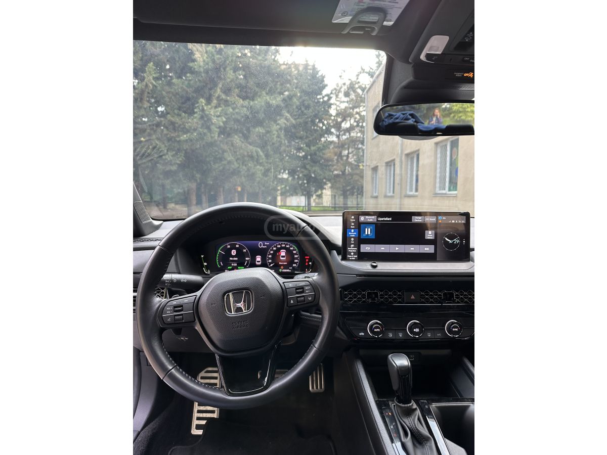 Honda Accord - фото 8