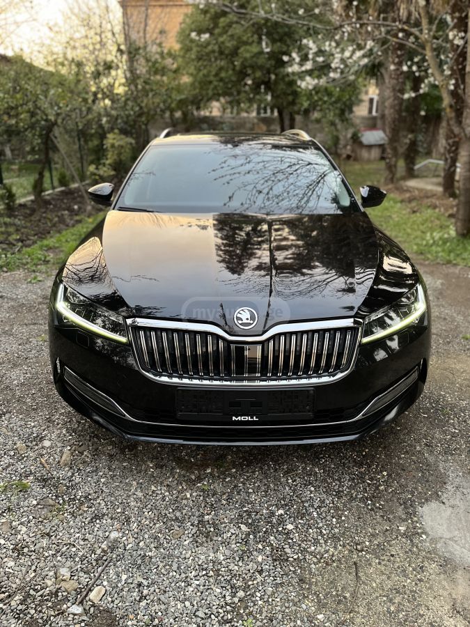 Skoda Superb - фото 2