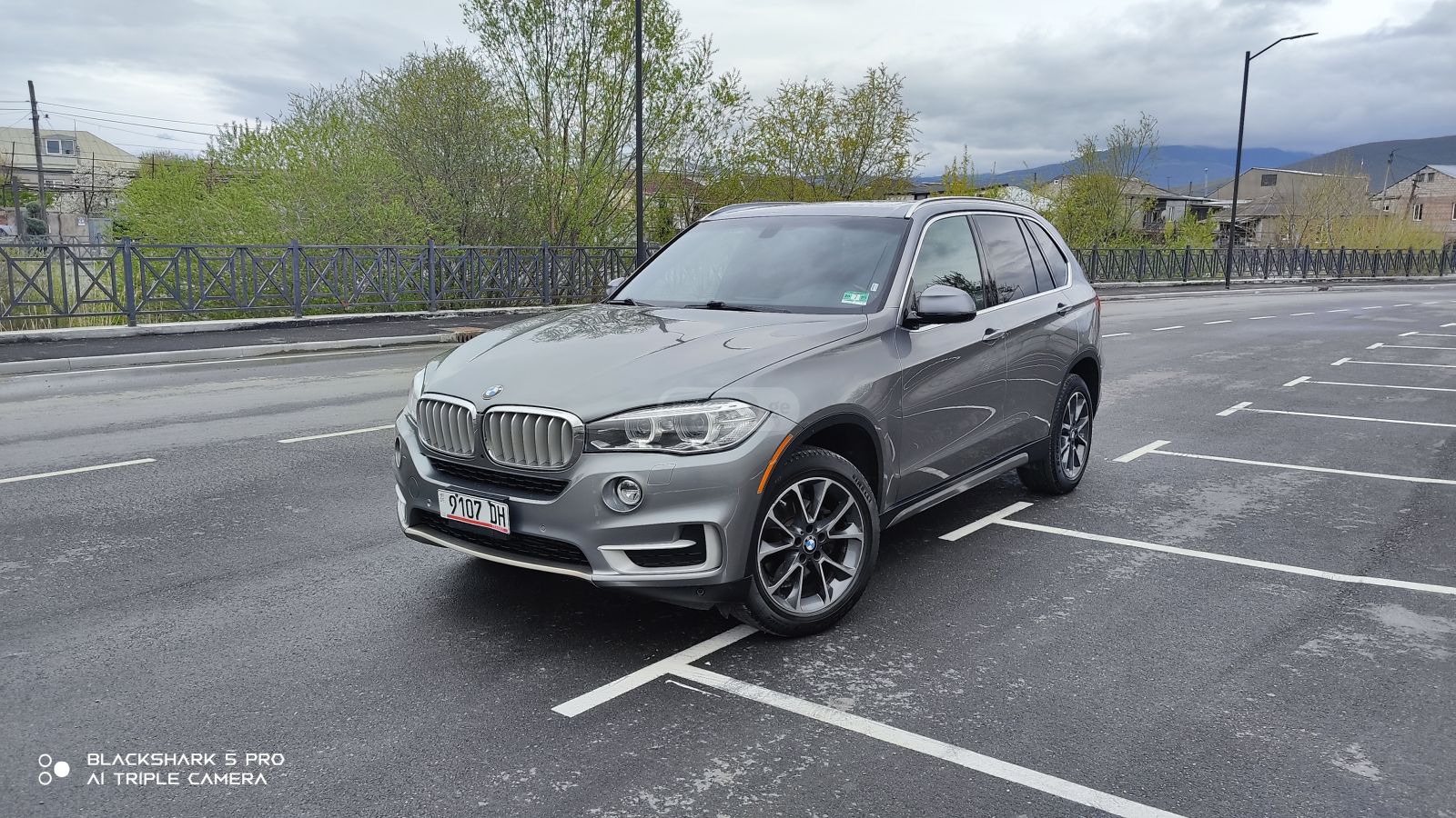 BMW X5 - фото 1