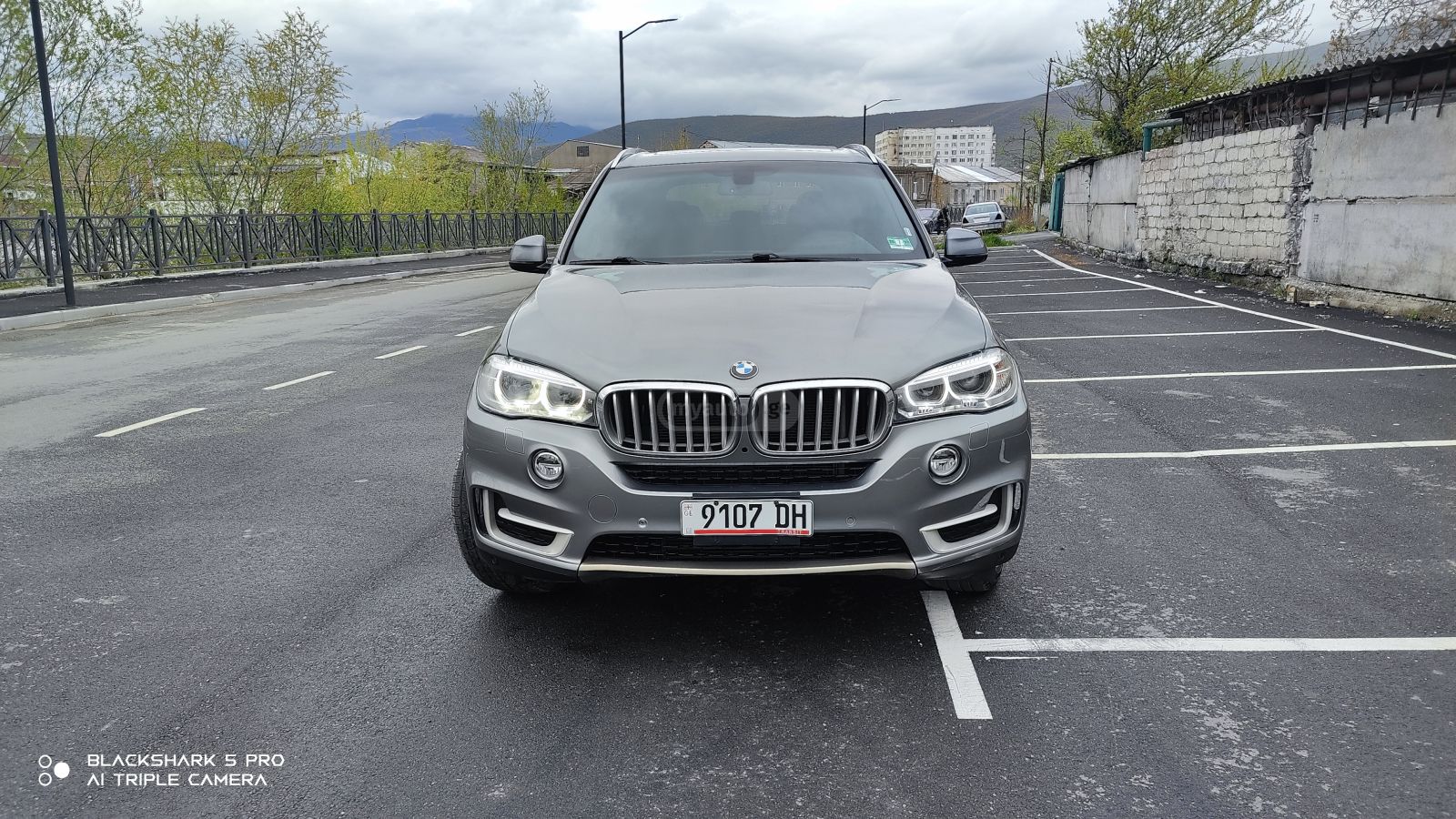 BMW X5 - фото 2